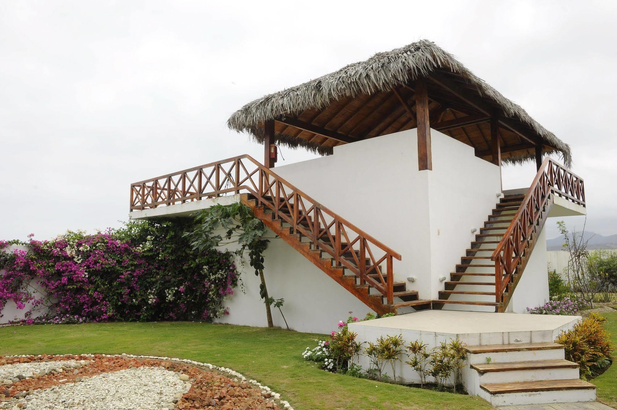 Hosteria Del Parque Machalilla Exteriér fotografie